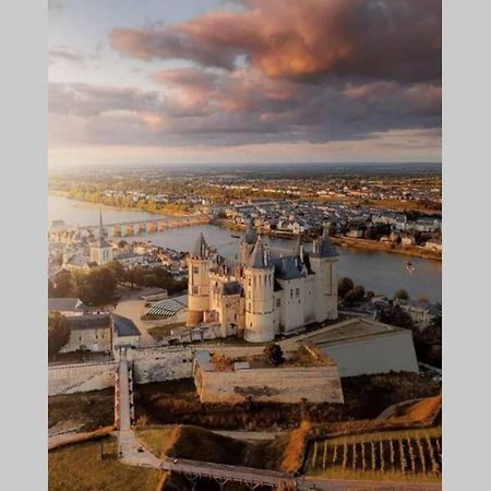 L'Escapade : Maison Centre-Ville Avec Cour Saumur Exterior foto